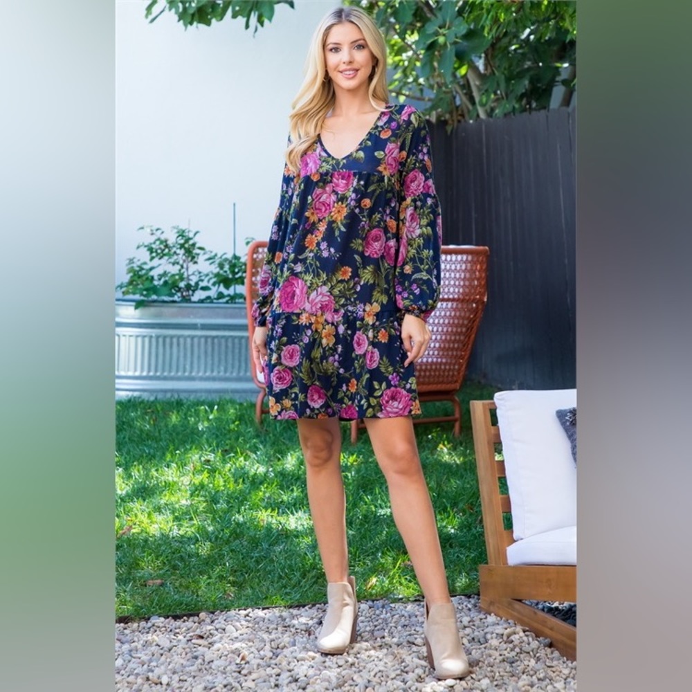 LARGE NAVY BLUE FLORAL LONG SLEEVE DRESS - Picture 2 of 5